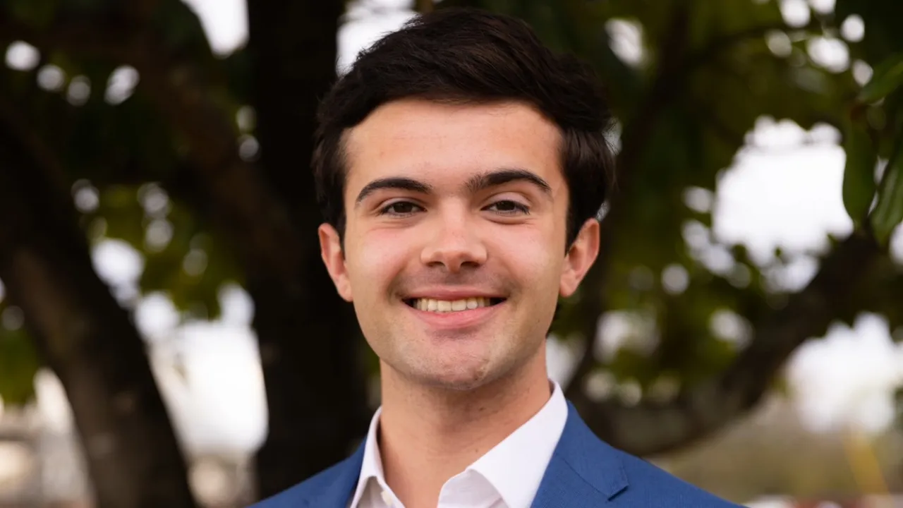 Dylan Lott