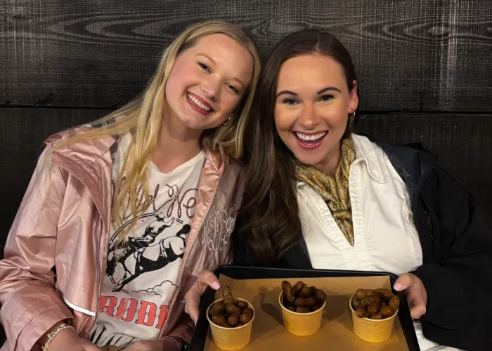 Katie (aunt) and Ryleigh (niece) share their experience as Avantis